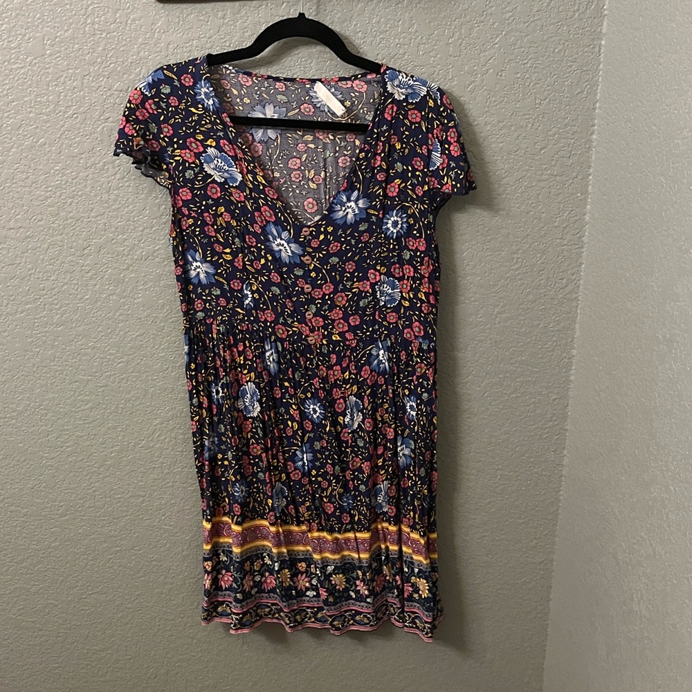 Women's Navy Floral V-Neck Short Sleeve Mini Dress